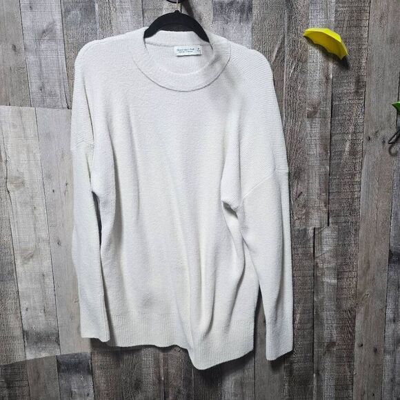 Abercrombie & Fitch Cream Oversized Soft Collection Tunic Sweater - Picture 1 of 4